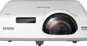 EPSON EB-535W courte focale WXGA 1280 x 800, 16:10 HD READY